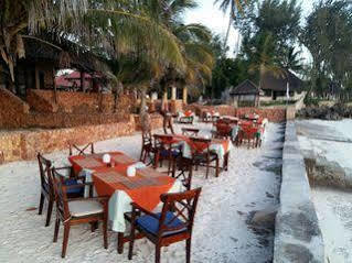 Swahili Villa Coco 2Br Apartment 700M To Beach Mombasa Exteriér fotografie